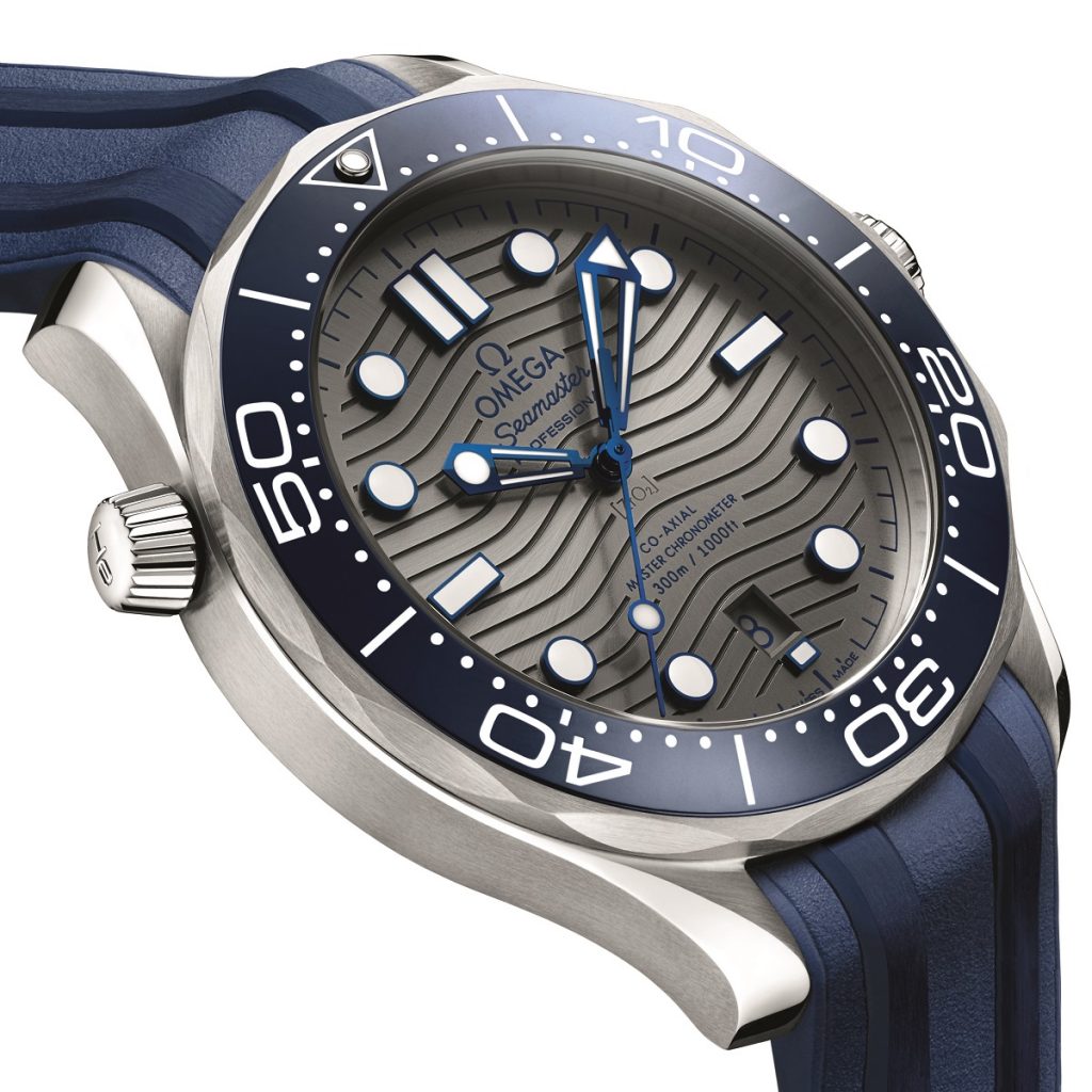 Replique-Omega-seamaster-professionnel-plongeur-300m-42mm-montre-13